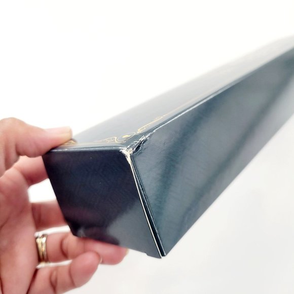 Fantastic Beasts Mystery Wand Magical Creatures Leta Lestrange with Chupacabra - Picture 11 of 12